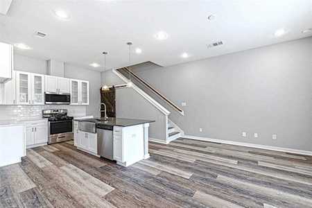 6712 Parker Oaks Ln Houston, TX 77076