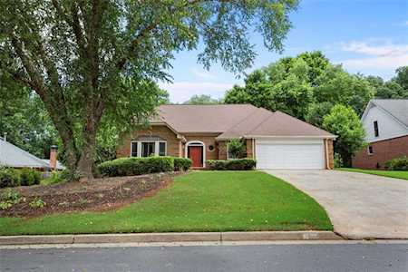210 Hidden Meadow Dr Alpharetta, GA 30004