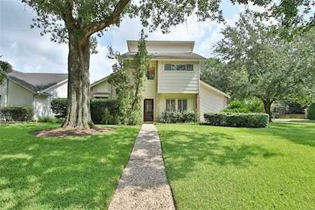 15126 Trailside Dr Houston, TX 77095