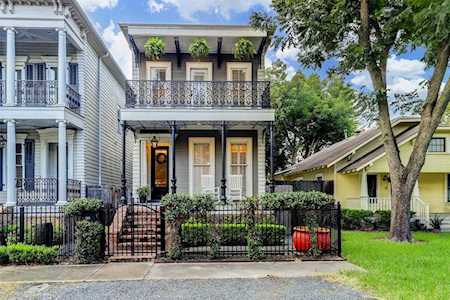 609 W 18th St Houston, TX 77008