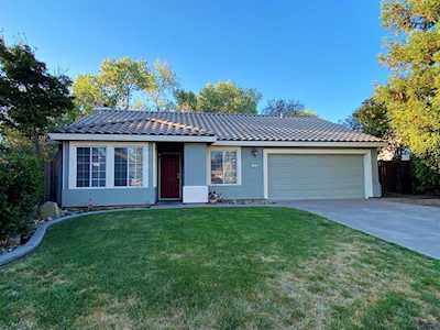 124 Keeble Court Roseville, CA 95747