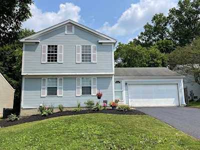 3876 Deer Knoll Drive Gahanna, OH 43230