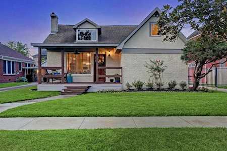 2815 Barbee St Houston, TX 77004