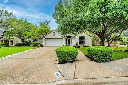 18101 Whitewater CV Round Rock, TX 78681