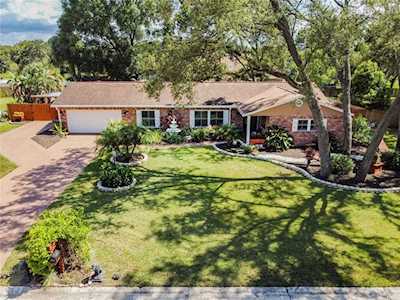 615 Hitching Post Dr Brandon, FL 33511