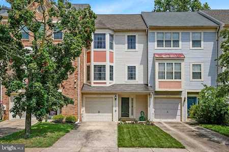 9630 Hadleigh Ct Laurel, MD 20723