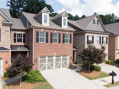 11151 Blackbird Ln Alpharetta, GA 30022