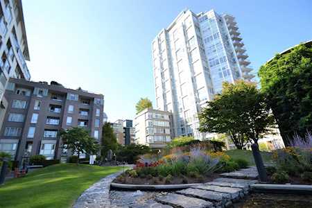 1228 Marinaside Crescent #502 Vancouver, BC V6Z 2W4