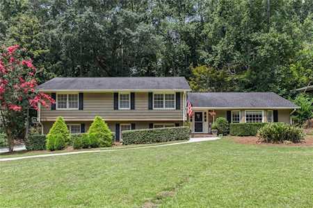 1270 Northshore Dr Roswell, GA 30076
