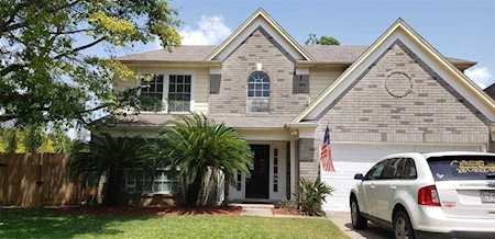 4001 Spring Garden Dr Pearland, TX 77584