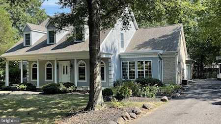 3517 Surrey Dr Alexandria, VA 22309