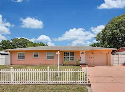 7585 16th St N St. Petersburg, FL 33702