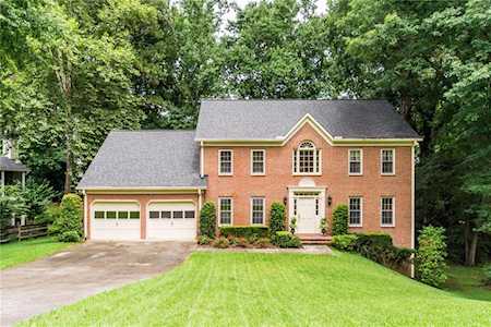 4676 Newell Dr Marietta, GA 30062