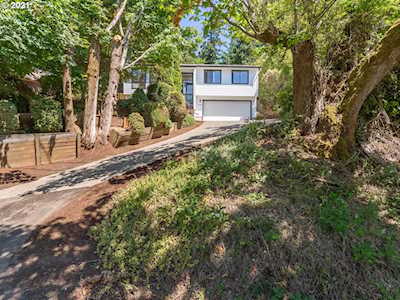 9334 SW Boones Ferry Rd Portland, OR 97219