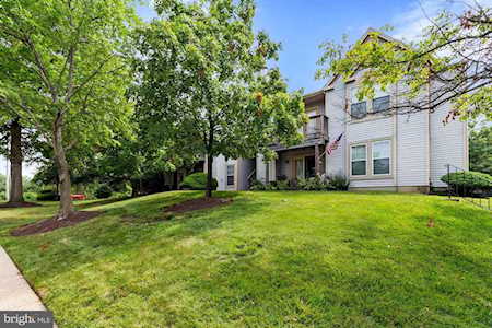 5701 Rowanberry Dr #102 Elkridge, MD 21075