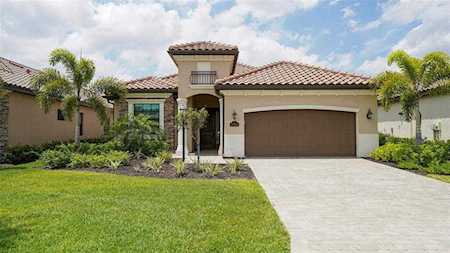 17706 Hickok Belt LOOP Lakewood Ranch, FL 34211