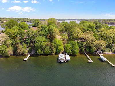 3605 Tuxedo Road Minnetrista, MN 55364