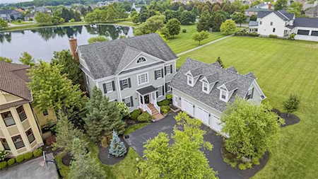 1805 Beaufain St Carmel, IN 46032
