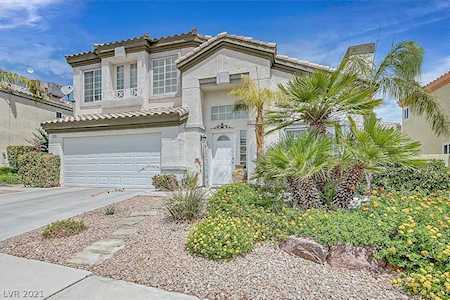 7820 Robinglen Ave Las Vegas, NV 89131
