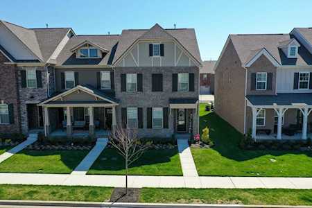 215 Tanglewood Ln Hendersonville, TN 37075