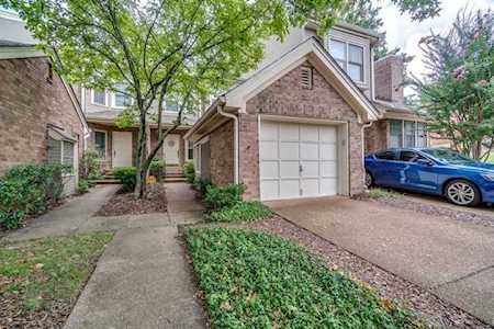 527 Belair Way Nashville, TN 37215