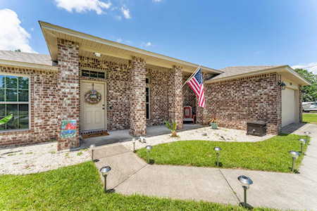 2307 Frontera Street Navarre, FL 32566