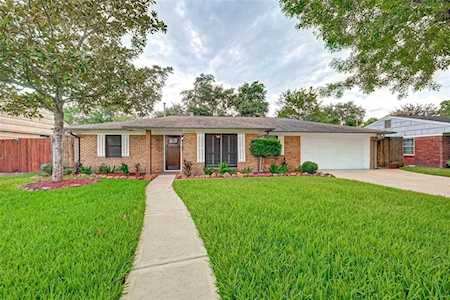 12338 Atwell Dr Houston, TX 77035