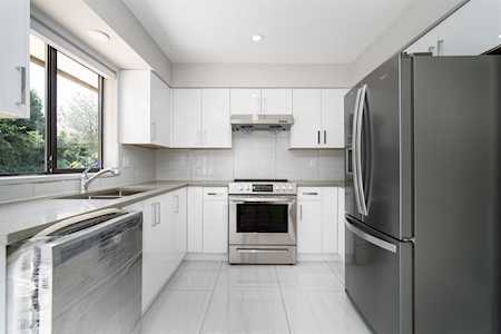 32082 Scott Avenue Mission, BC V2V 1C2
