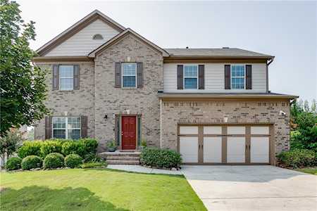 2563 Olney Falls Dr Braselton, GA 30517