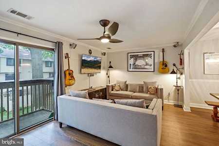 2604 Glengyle Dr #120 Vienna, VA 22181