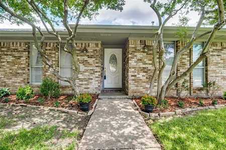 2772 N Hillbrier Circle Plano, TX 75075