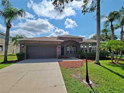 826 Frankford Dr Brandon, FL 33511