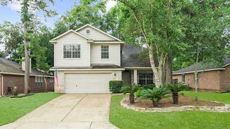11 Shimmer Pond Place The Woodlands, TX 77385