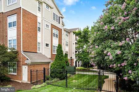 12921 Centre Park Circle #204 Herndon, VA 20171