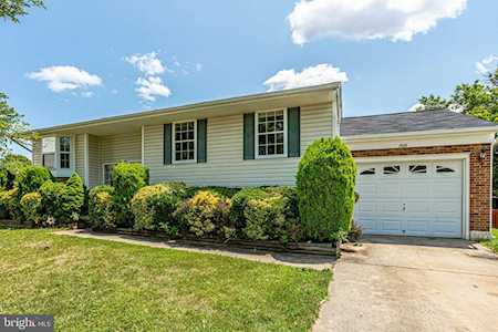 700 Gentle Breeze Ct Herndon, VA 20170