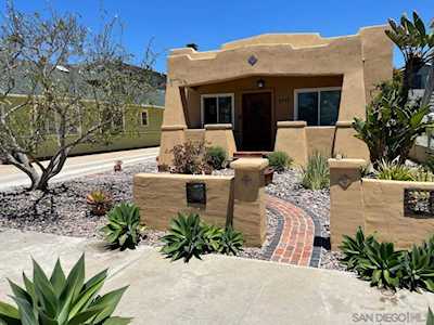 4547 Cleveland Ave San Diego, CA 92116