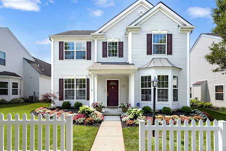 6169 New Albany Road New Albany, OH 43054