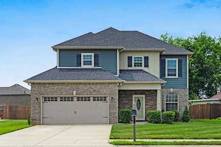 2943 Butterfly Bnd Murfreesboro, TN 37129