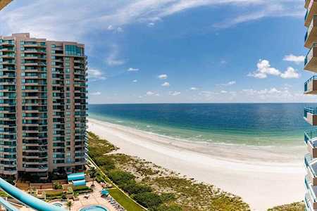 1520 Gulf Blvd #1403 Clearwater, FL 33767