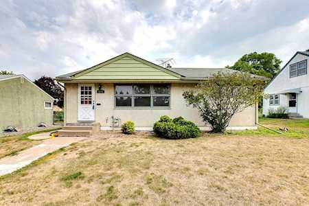 1673 Cottage Avenue E Saint Paul, MN 55106