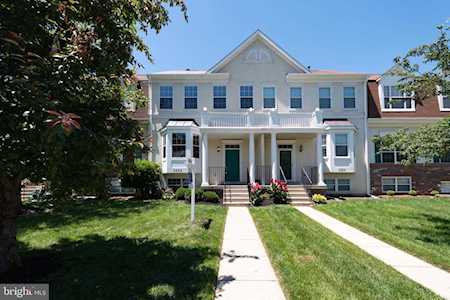 2402 Baikal Loop Upper Marlboro, MD 20774