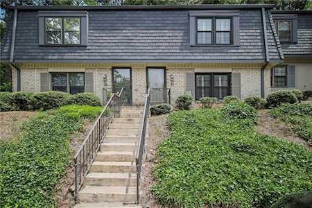 34 Glenald Way NW Atlanta, GA 30327
