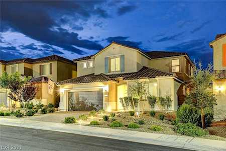 9946 Celestial Cliffs Ave Las Vegas, NV 89166
