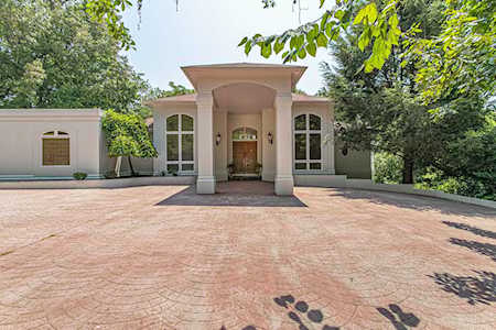 2912 Summershade Ln Knoxville, TN 37922