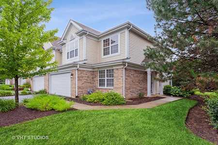 2751 Borkshire Ln #2751 Aurora, IL 60502