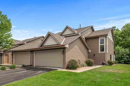 8702 Cottonwood Lane N Maple Grove, MN 55369