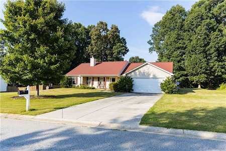 519 Vinemont Way Auburn, GA 30011
