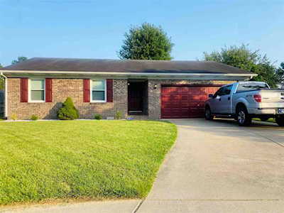 2688 Colorado Drive Newburgh, IN 47630