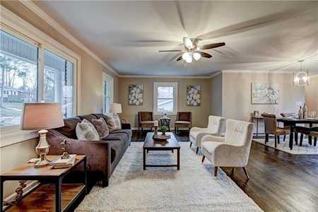 1089 Azalea Circle Marietta, GA 30062