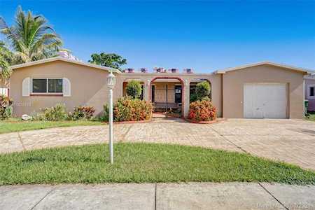 8450 NW 19th St Pembroke Pines, FL 33024